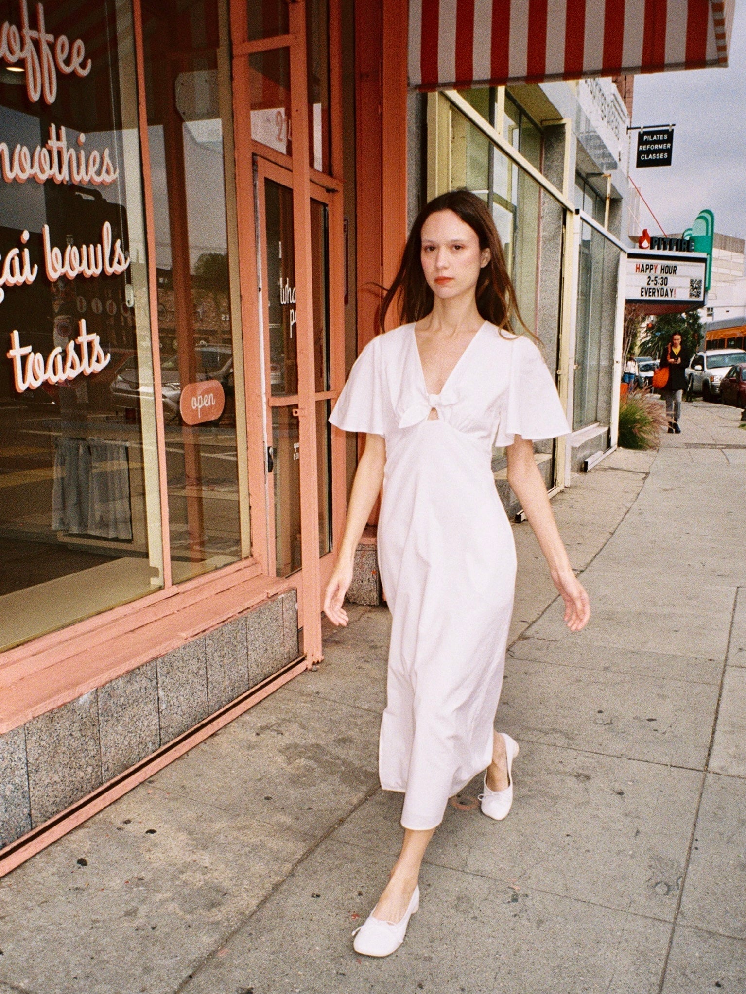 Jess Dress Dove Exclusive Style