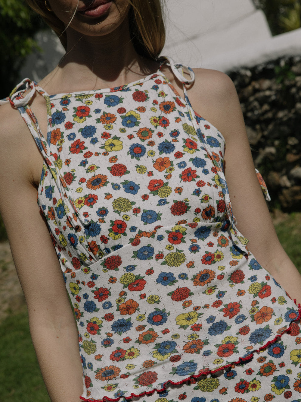 Lucy Top Primary Floral All New