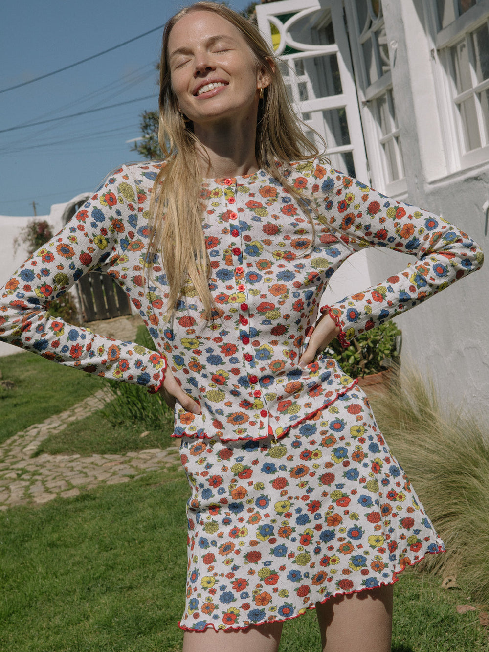 Poppy Cardi Primary Floral Fresh Design