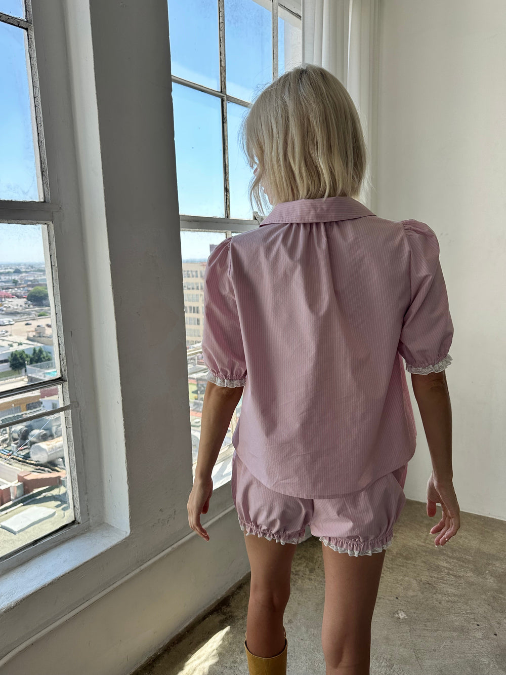 Sam Top Petal Stripe Exclusive Style