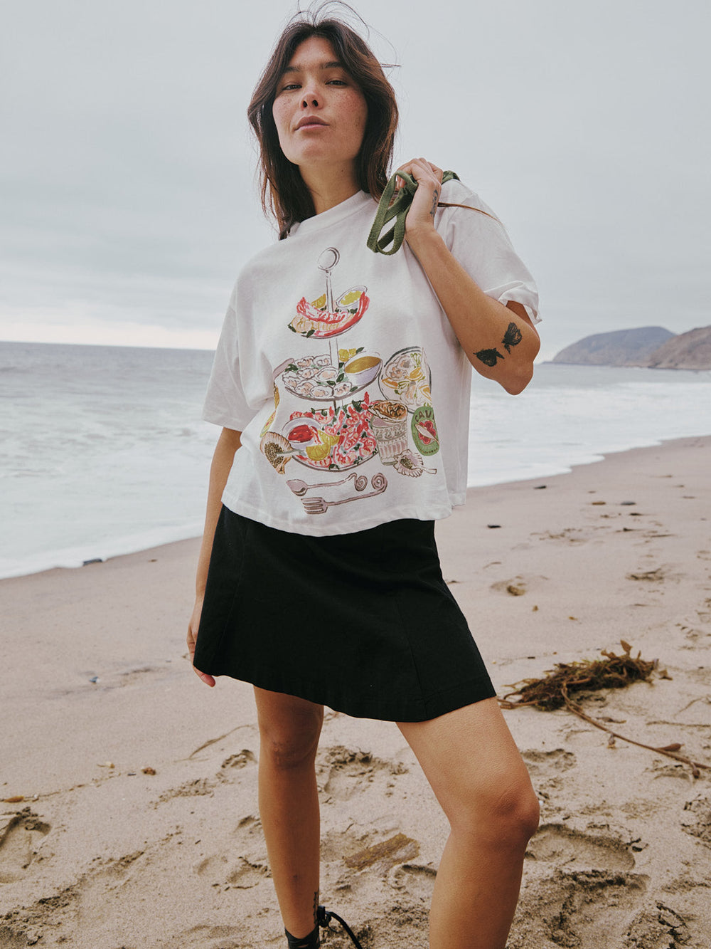 Charlie Tee Oyster Tower Exclusive Style