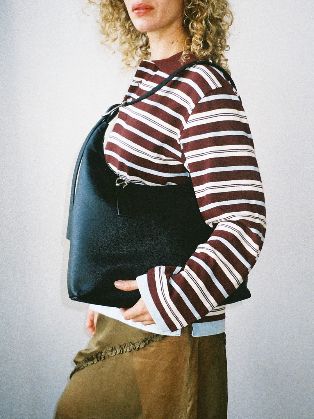 Recycled Leather Shoulder Bag Black Exclusive Style