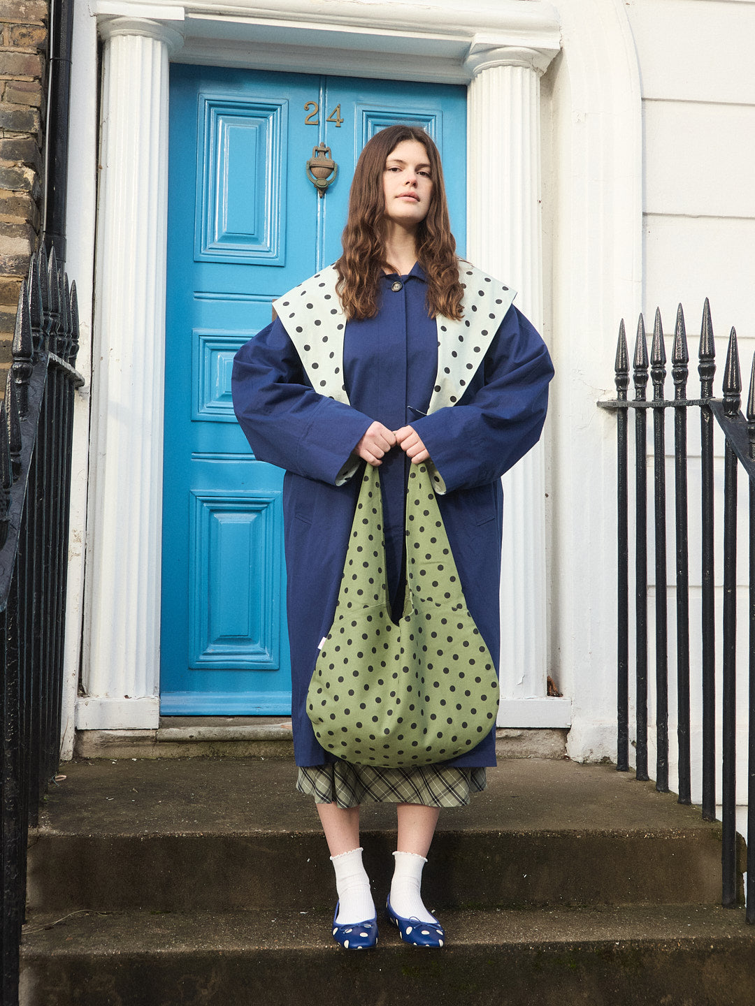 Vera Tote Bag Moss Dot Fine Craftsmanship