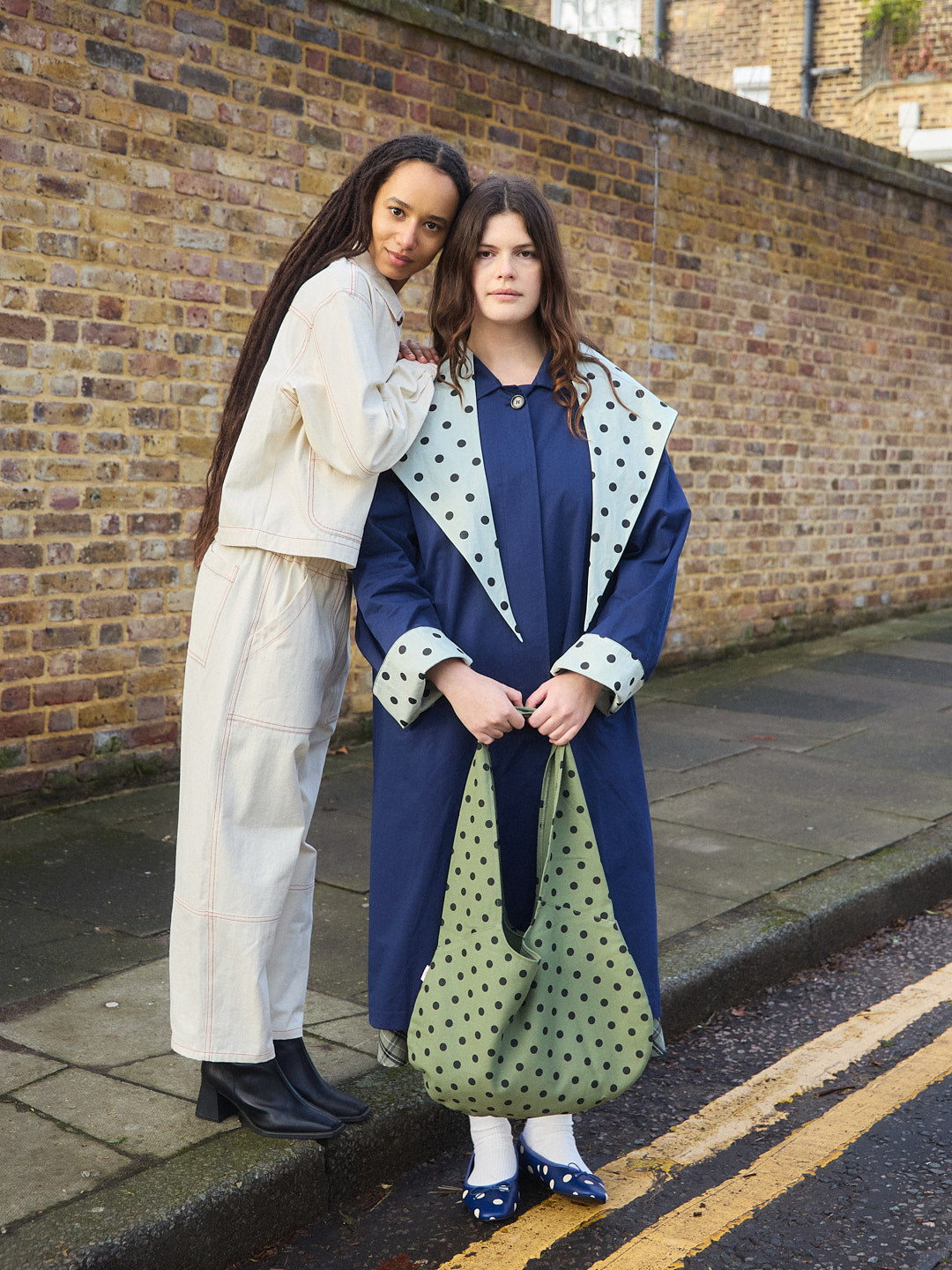 Vera Tote Bag Moss Dot Fine Craftsmanship