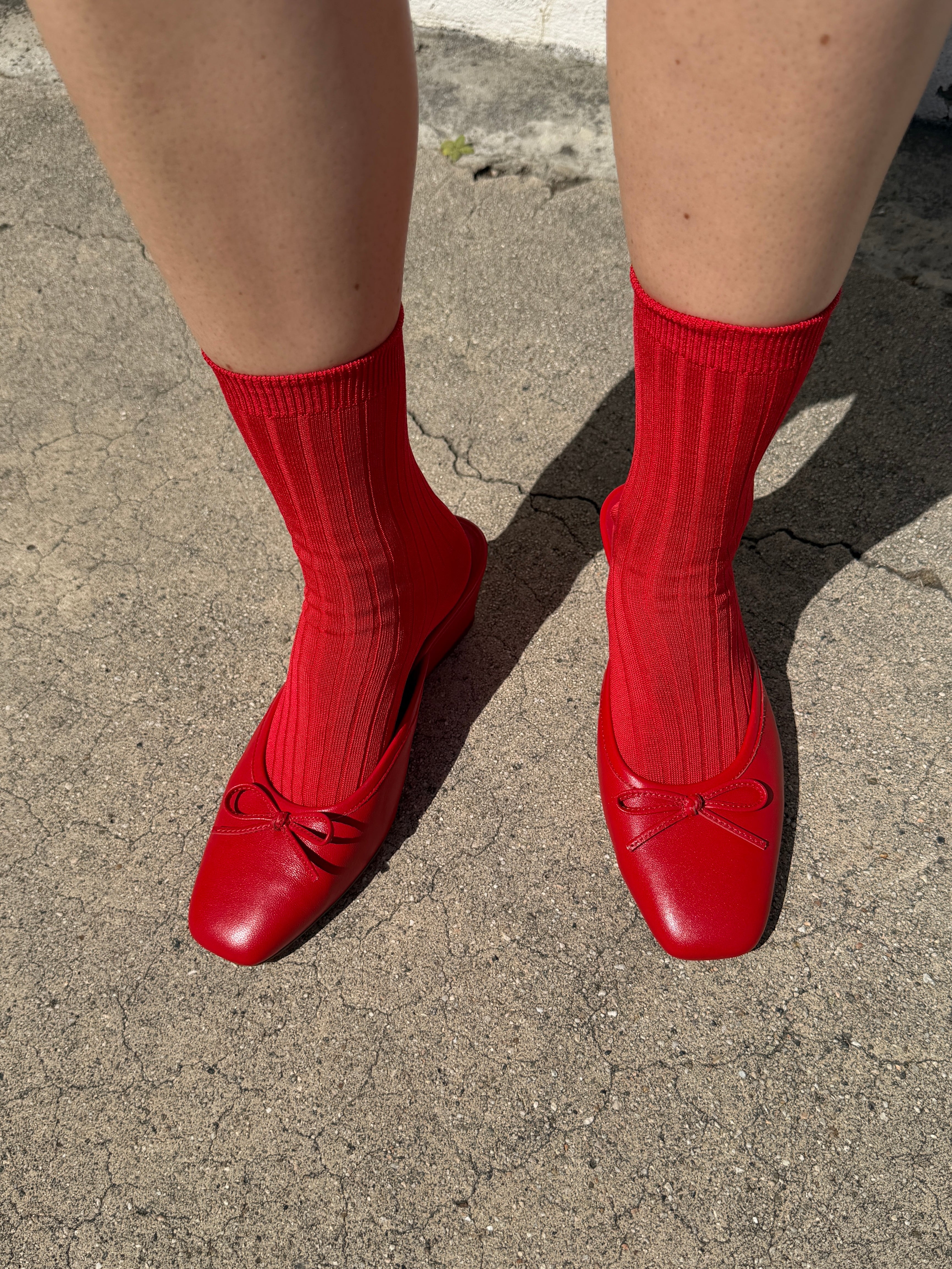 Her Socks Classic Red Fresh Design
