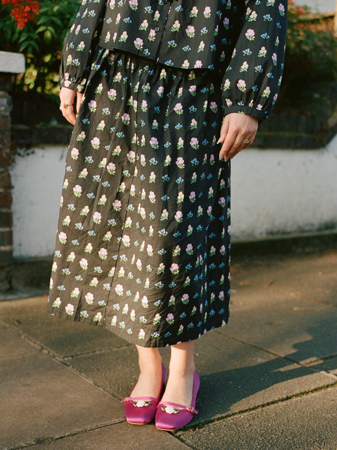 Maeve Midi Skirt Noir Garden Fine Craftsmanship