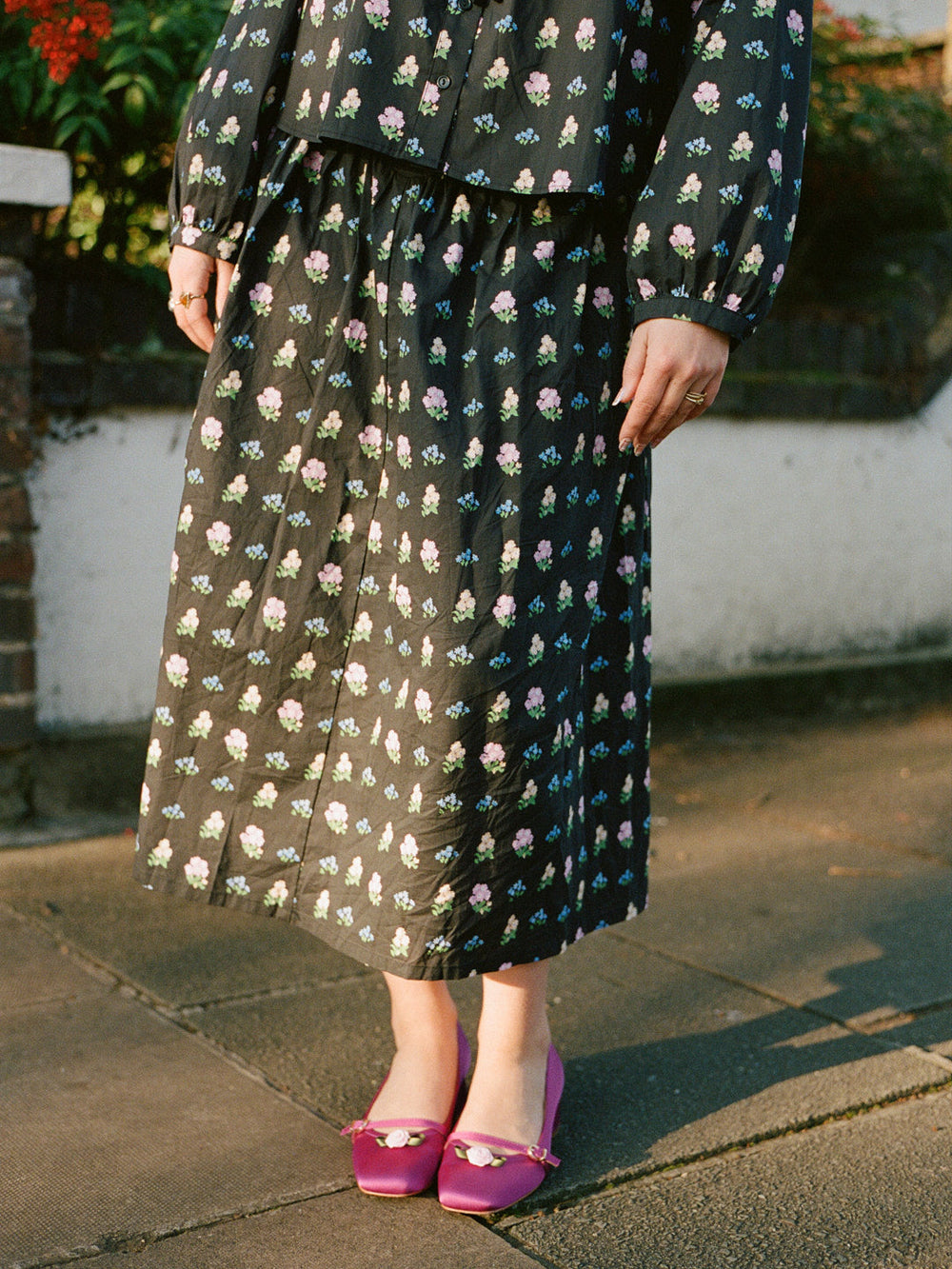 Maeve Midi Skirt Noir Garden Fine Craftsmanship