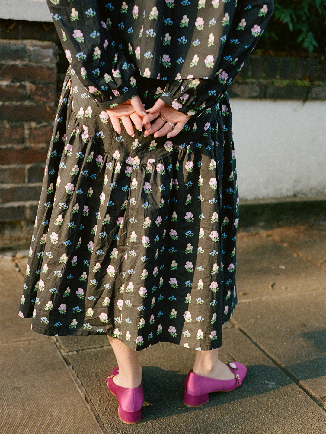 Maeve Midi Skirt Noir Garden Fine Craftsmanship