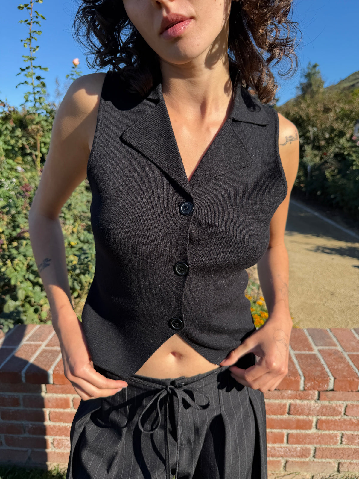 Max Sweater Vest Black Fresh Design