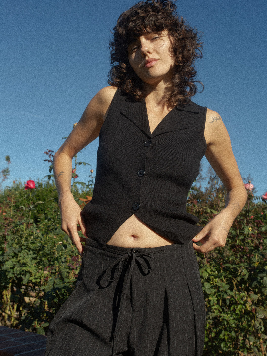 Max Sweater Vest Black Fresh Design