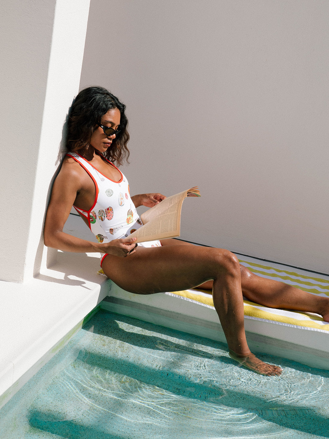 Bo One Piece Caviar Dreams White Fine Craftsmanship